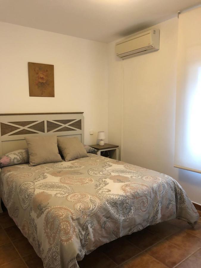 Piso Nuevo Plaza De La Constitucion Sta Cruz De La Zarza Apartment Santa Cruz de la Zarza Ngoại thất bức ảnh