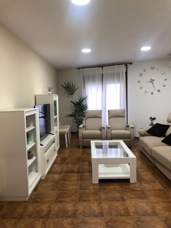 Piso Nuevo Plaza De La Constitucion Sta Cruz De La Zarza Apartment Santa Cruz de la Zarza Ngoại thất bức ảnh